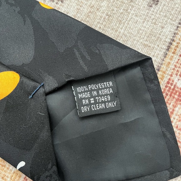 Vintage Looney Tunes Daffy Duck novelty tie - Picture 4 of 4